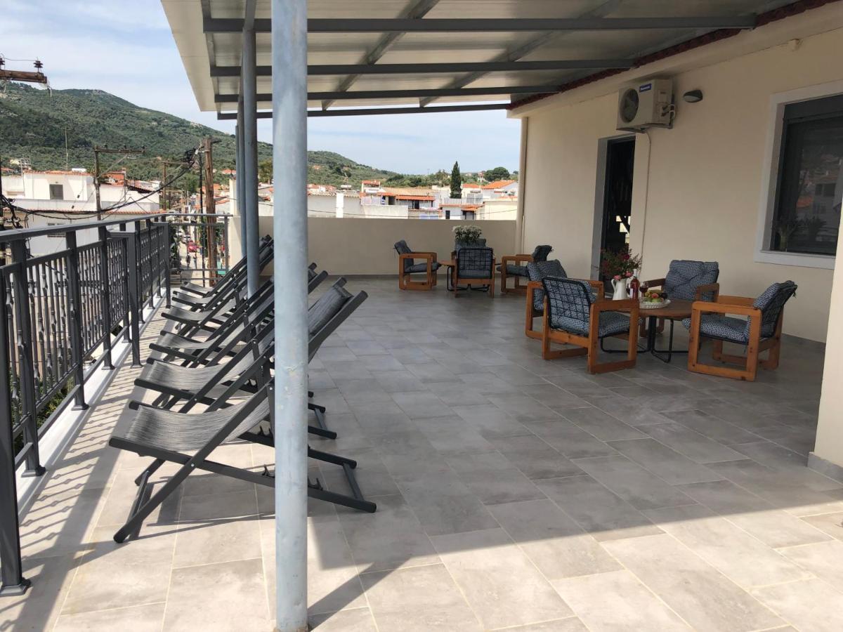 Central Guest House Skiathos Экстерьер фото
